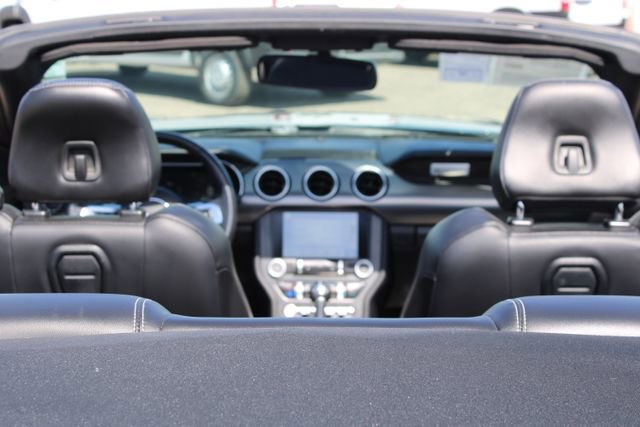 Used 2018 Ford Mustang GT Premium w/ Equipment Group 401A RWD image 38