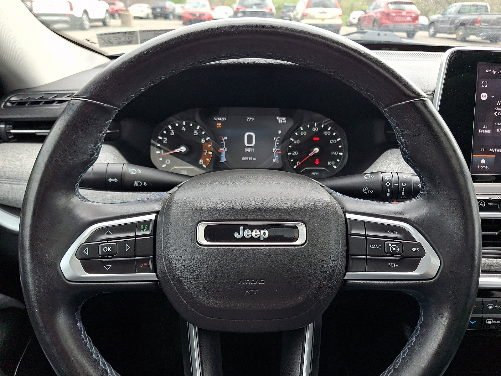 Used 2022 Jeep Compass Latitude w/ Sun and Sound Group AWD/4WD image 20