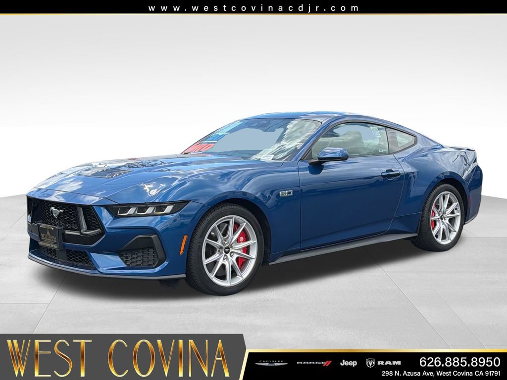 Used 2024 Ford Mustang GT Premium RWD image 3