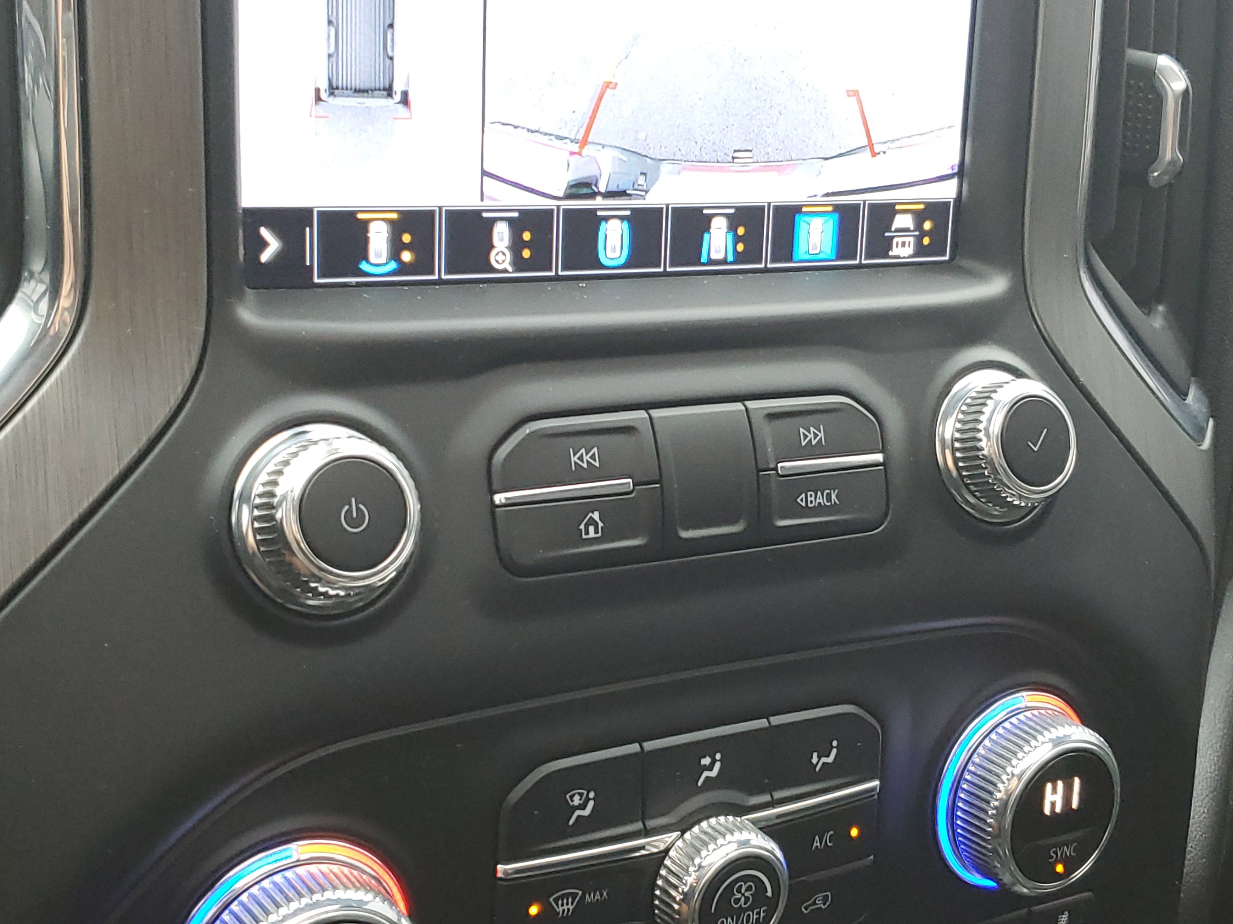 Used 2022 GMC Sierra 3500 Denali w/ Denali Ultimate Package image 22