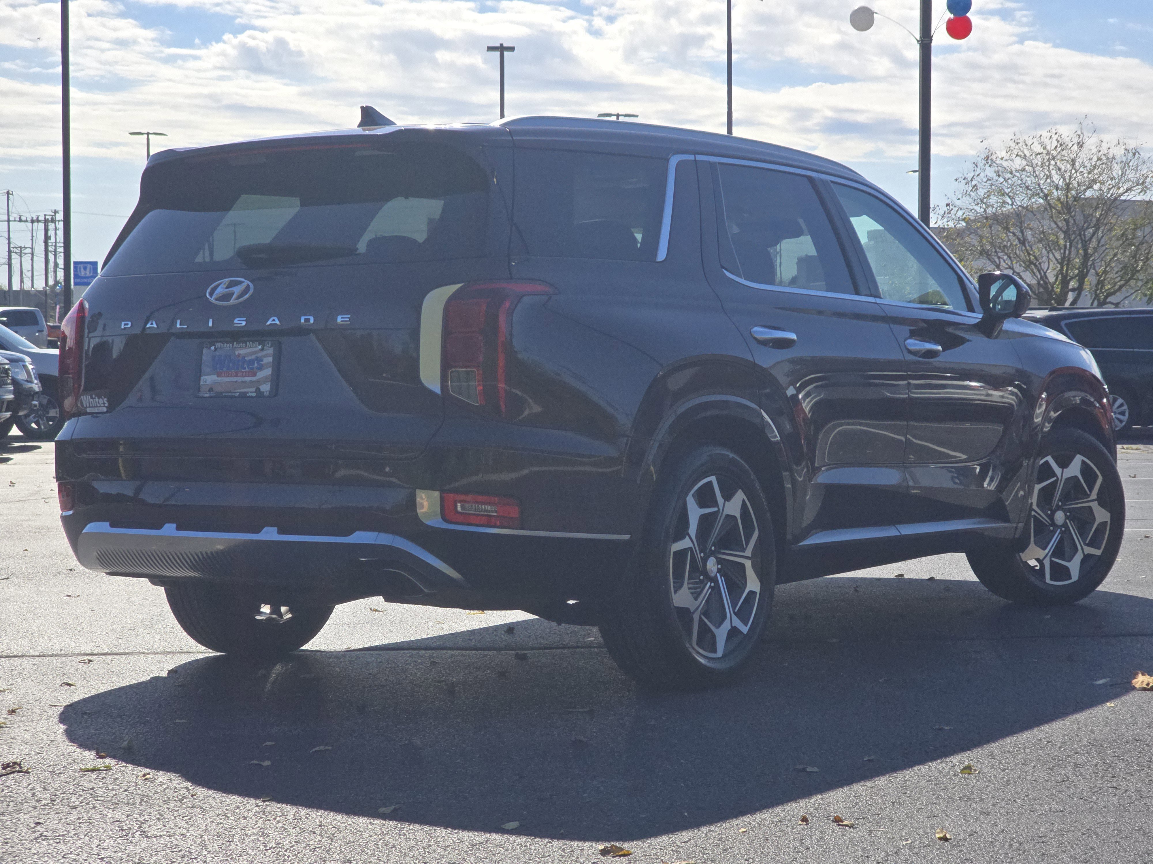 Used 2022 Hyundai Palisade Calligraphy image 26