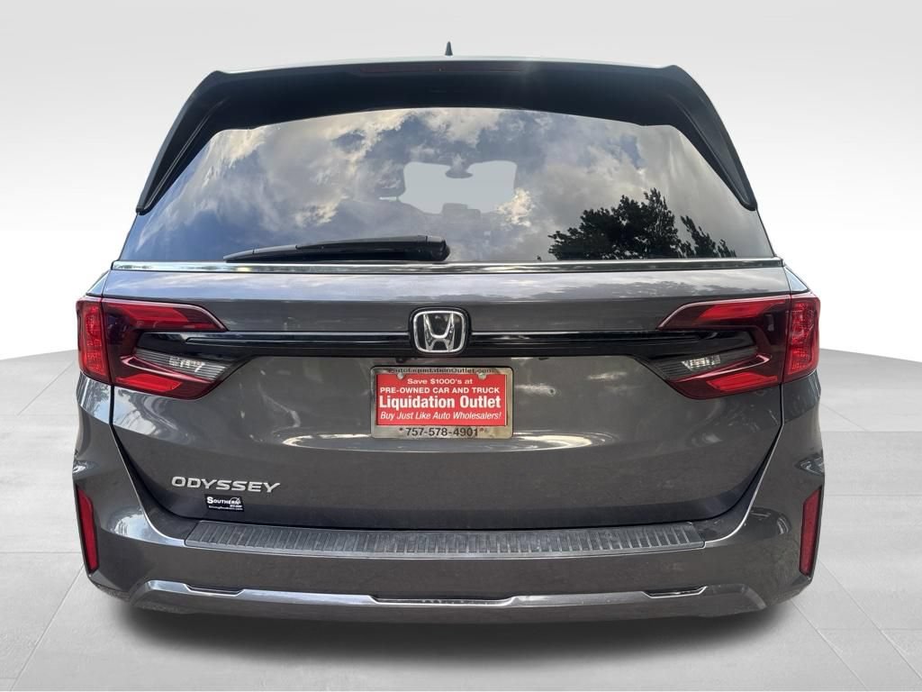 Used 2025 Honda Odyssey EX-L image 4