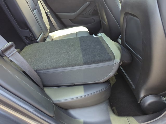Used 2018 Tesla Model 3 Long Range RWD image 22
