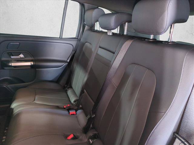 Used 2026 Mercedes-Benz GLB 250 image 18