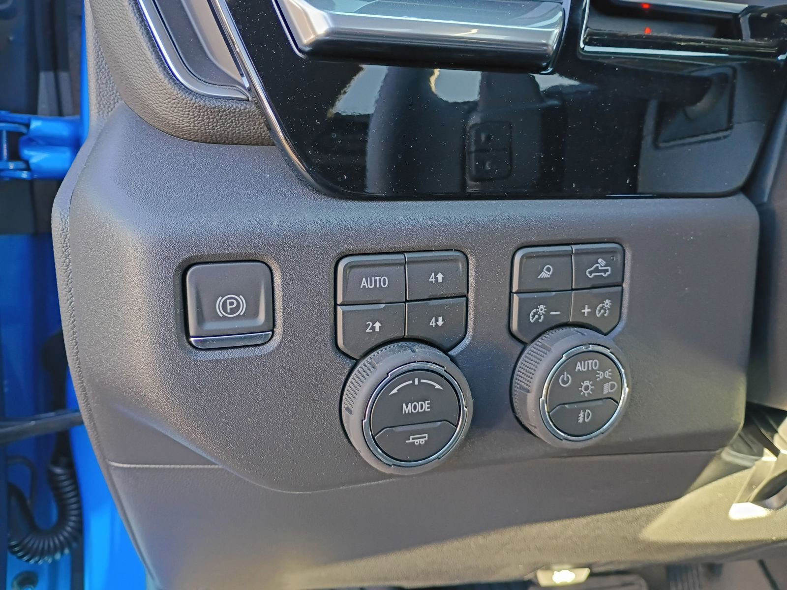 New 2026 Chevrolet Silverado 1500 LT Trail Boss w/ LT Trail Boss Premium Package image 26