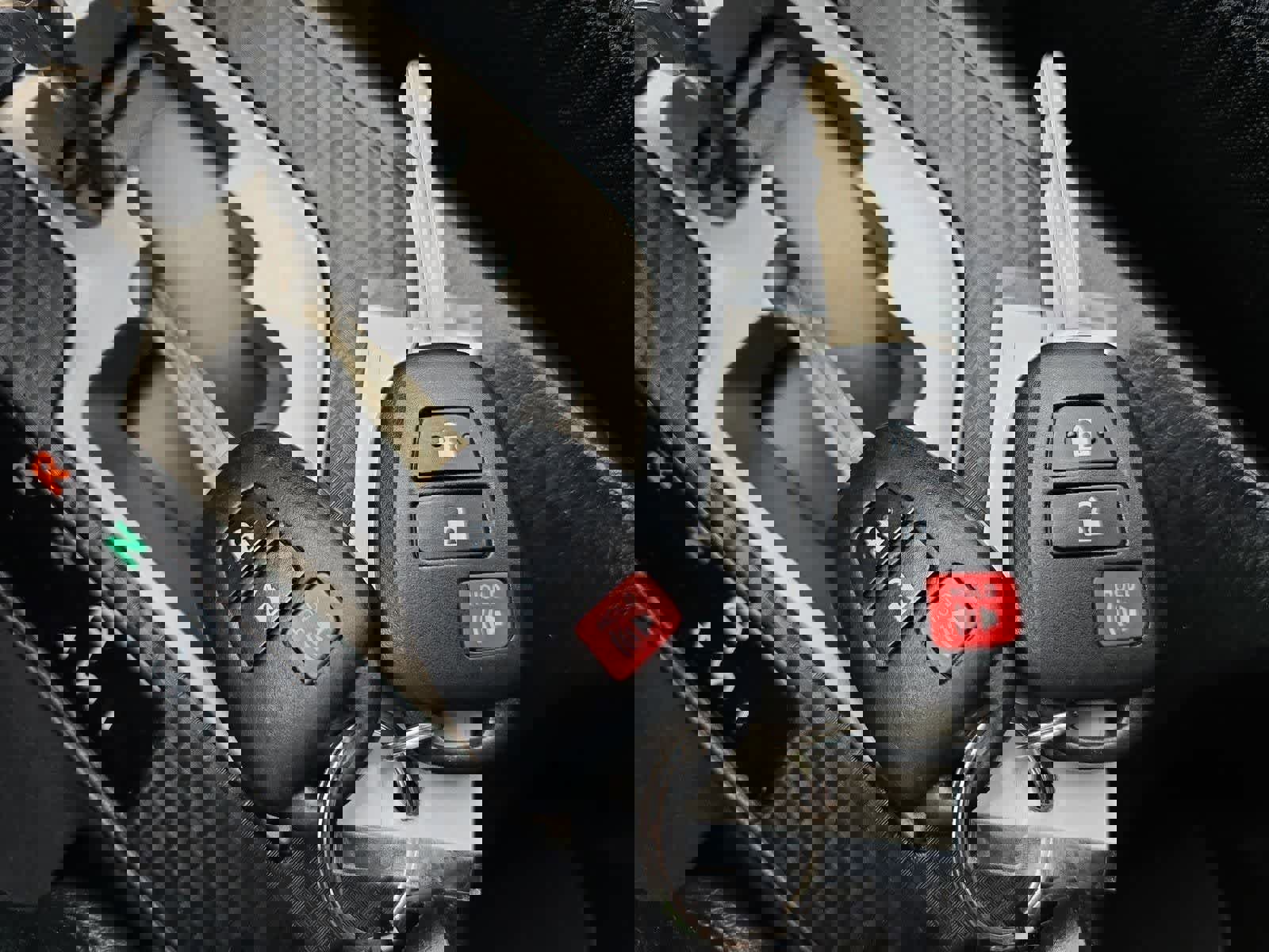 Used 2014 Toyota RAV4 XLE FWD image 34