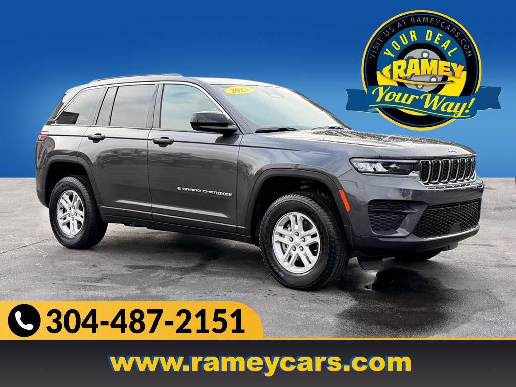 Used 2025 Jeep Grand Cherokee Laredo w/ Luxury Tech Group I