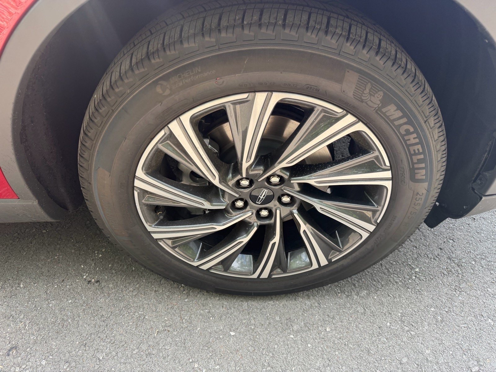 New 2026 Lincoln Aviator AWD image 9