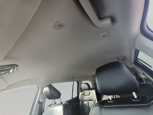 Used 2023 Jeep Grand Cherokee L Limited image 12