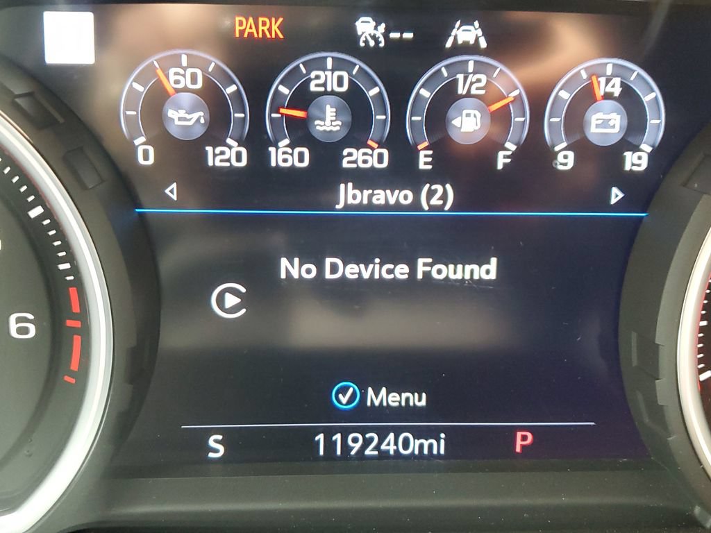 Used 2021 Chevrolet Suburban High Country w/ Premium Package RWD image 17