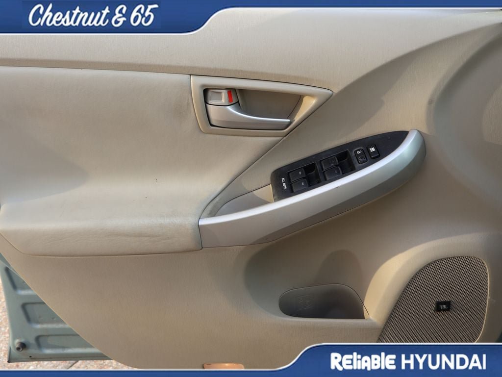 Used 2014 Toyota Prius Four FWD image 20