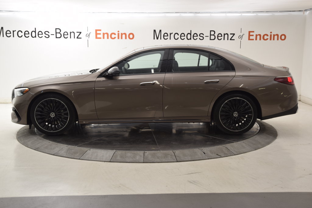 New 2026 Mercedes-Benz E 450 4MATIC Sedan image 3