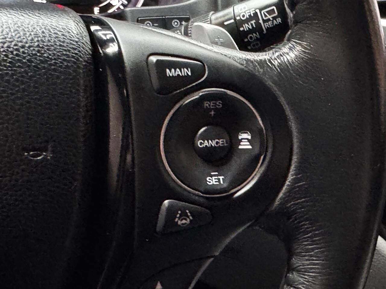 Used 2017 Honda Pilot Touring image 27