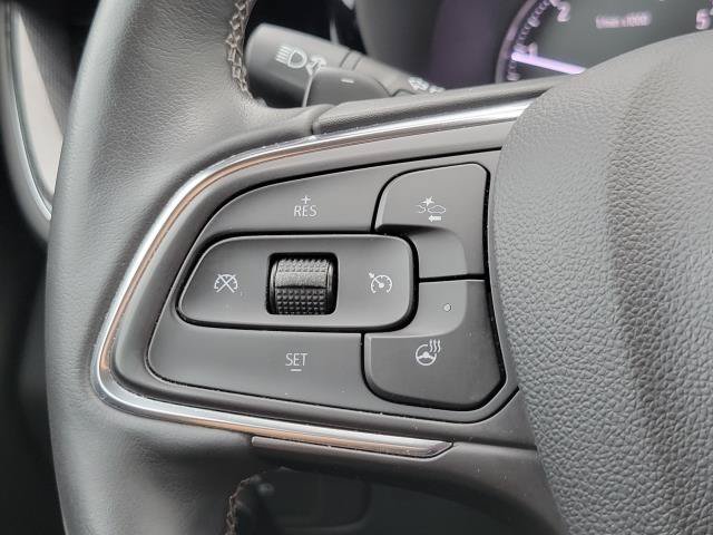 Used 2023 Buick Envision Essence AWD/4WD image 13