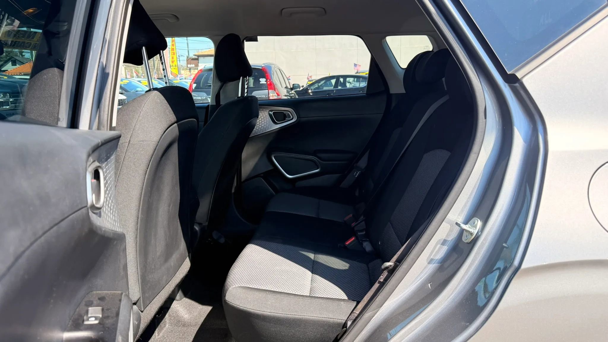 Used 2025 Kia Soul LX w/ LX Technology Package image 13