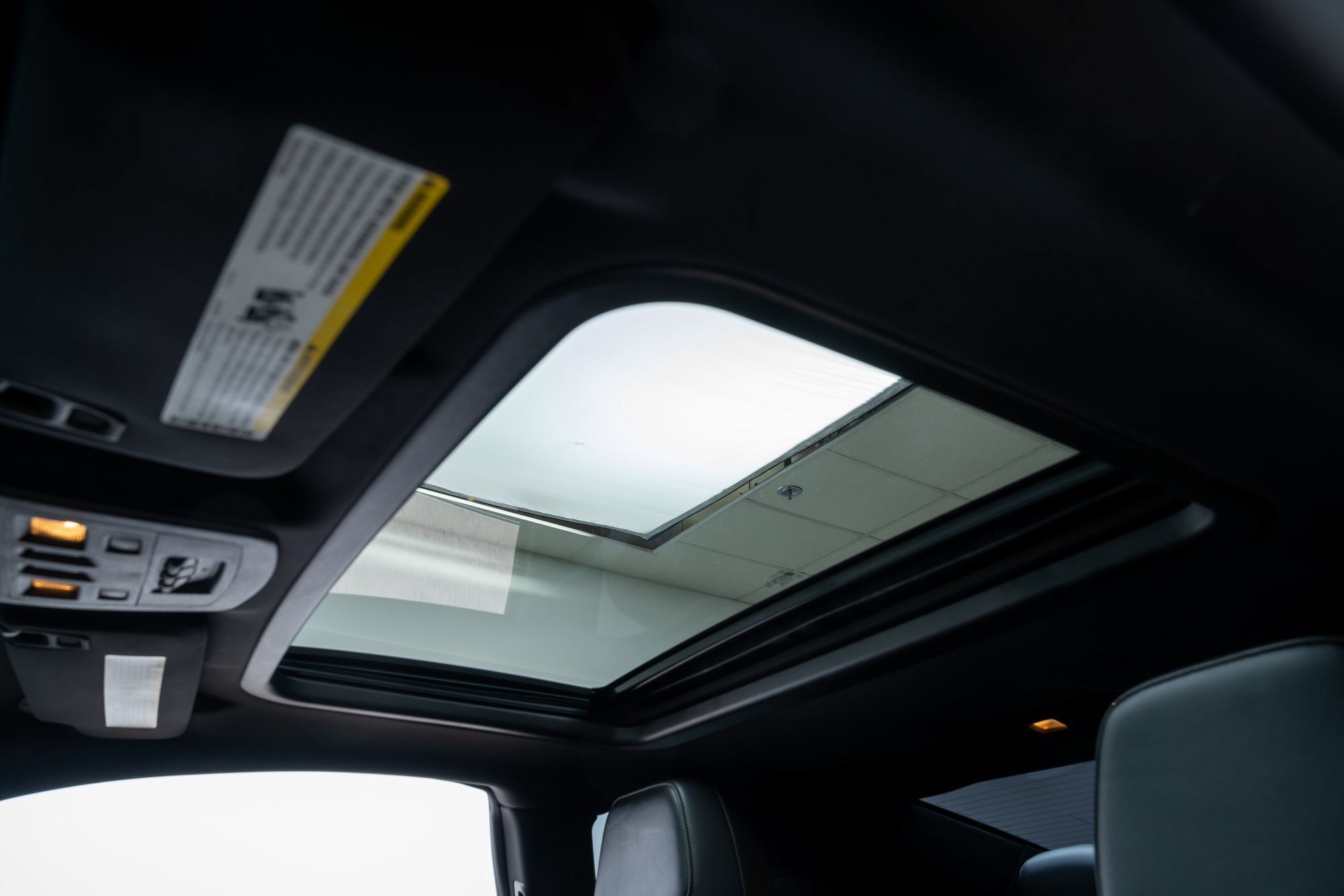 Used 2011 Cadillac CTS V RWD image 18