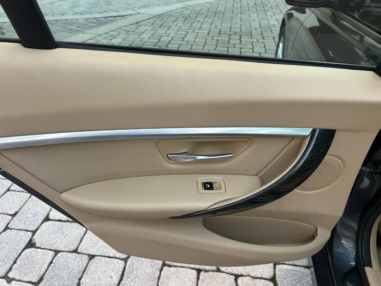 Used 2016 BMW 328i Sedan image 23