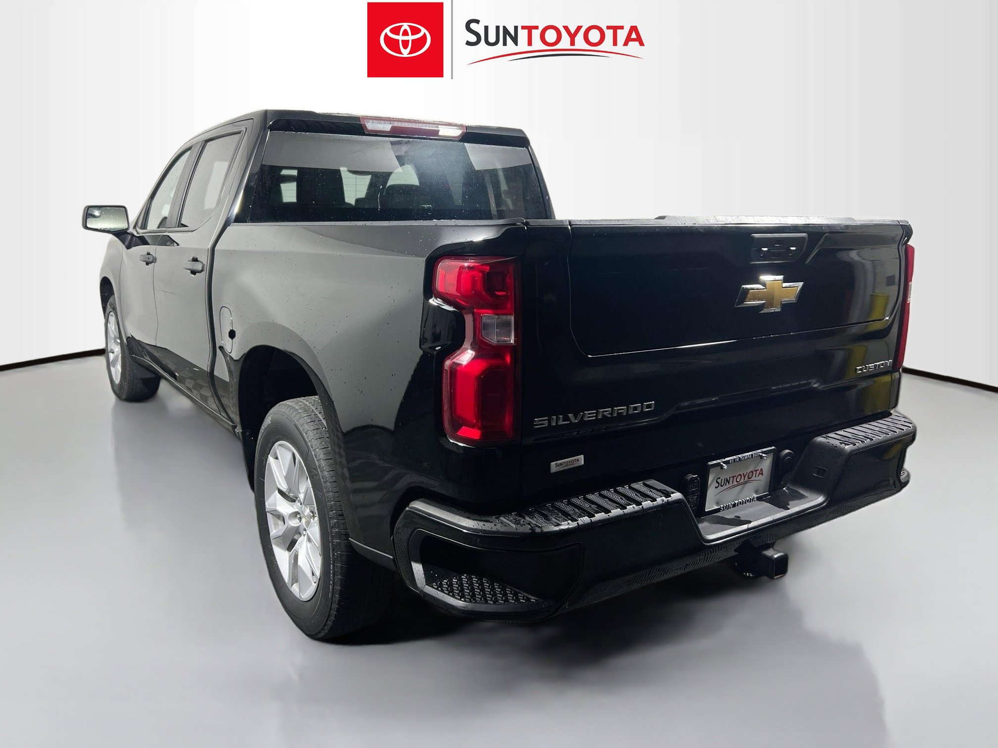 Used 2022 Chevrolet Silverado 1500 Custom image 6