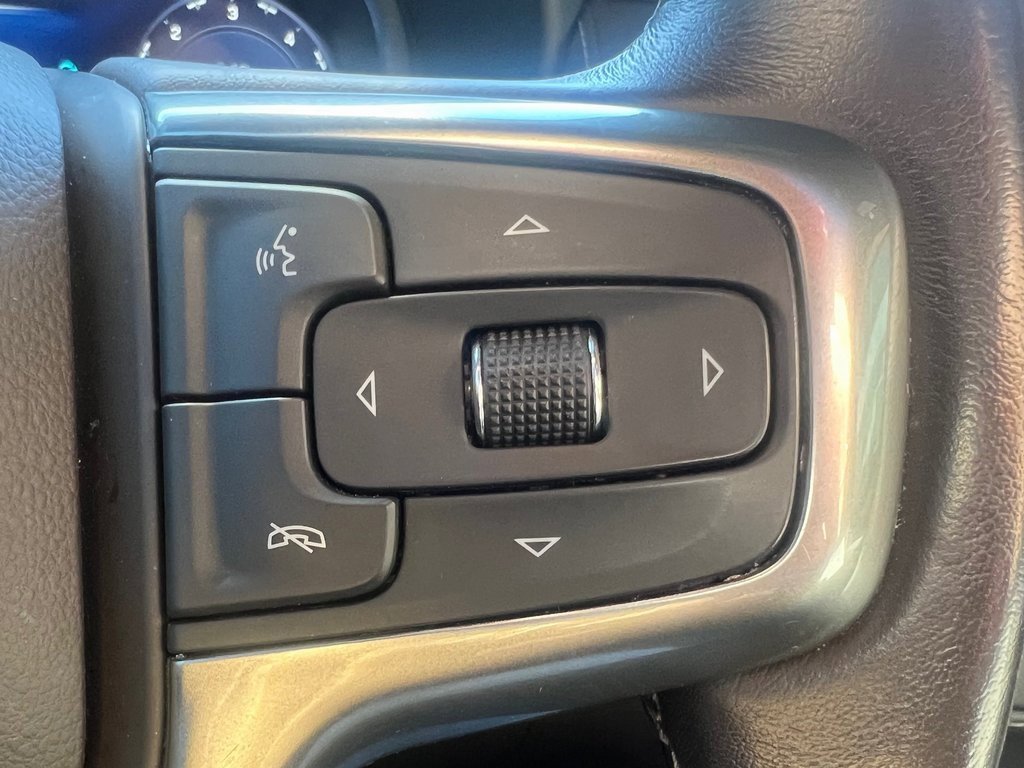 Used 2022 Chevrolet Tahoe Z71 w/ Luxury Package image 12