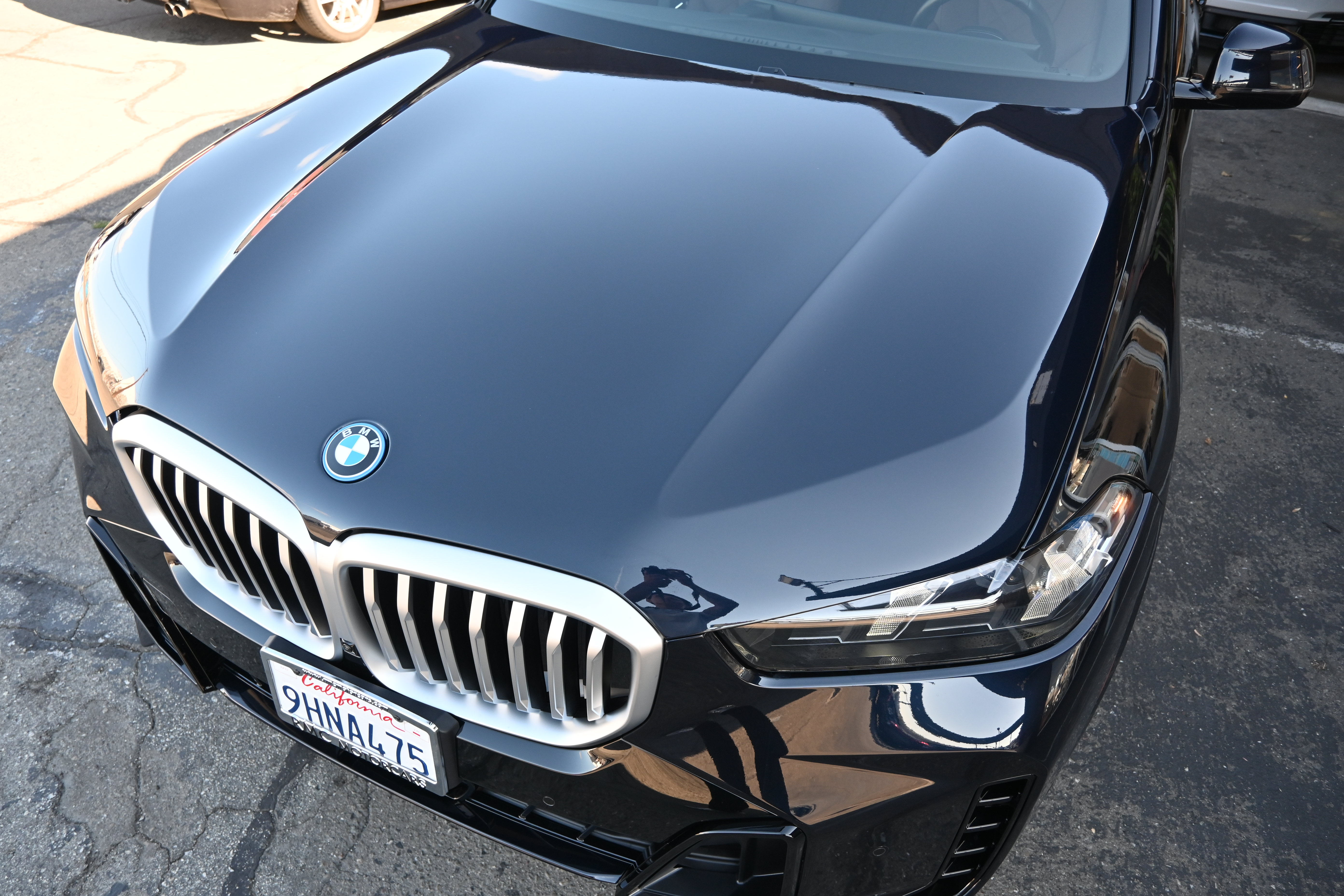 Used 2024 BMW X5 xDrive50e w/ M Sport Package AWD/4WD image 25