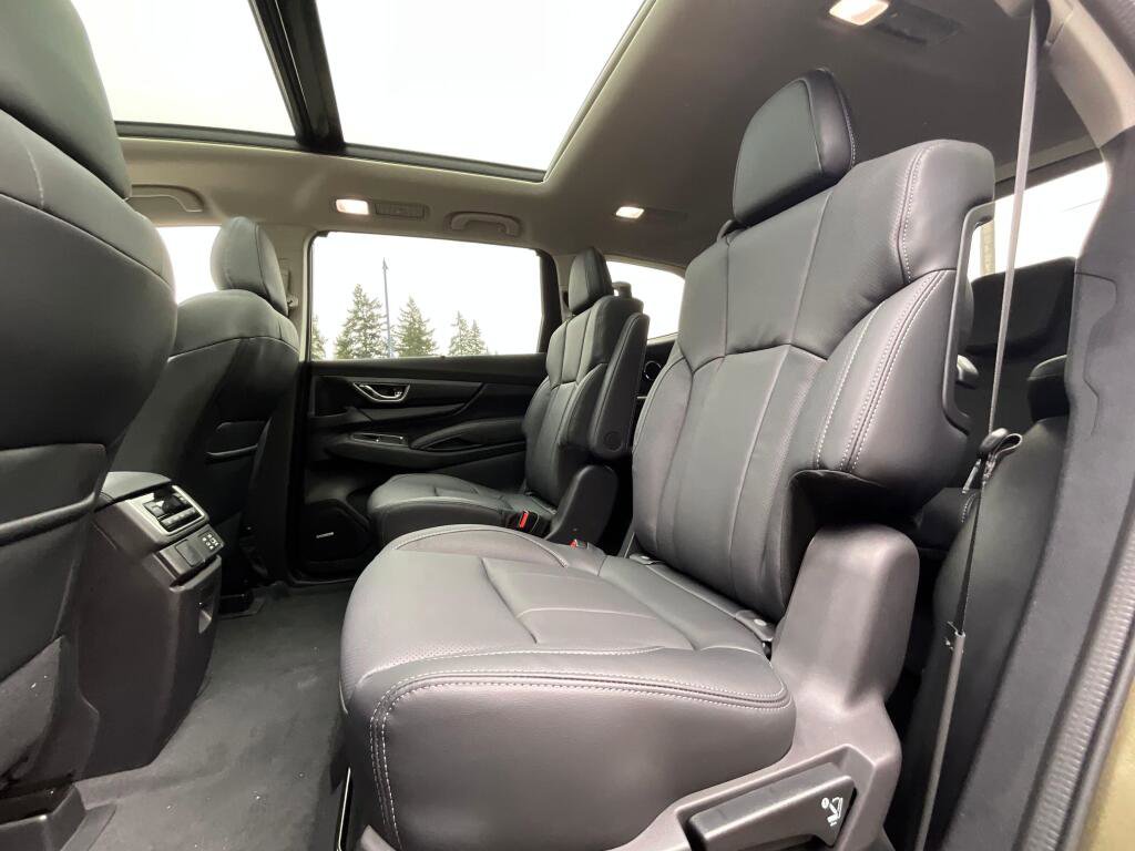 New 2026 Subaru Ascent Limited image 13