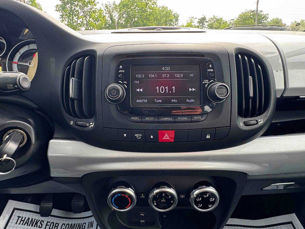 Used 2015 FIAT 500L Pop FWD image 18