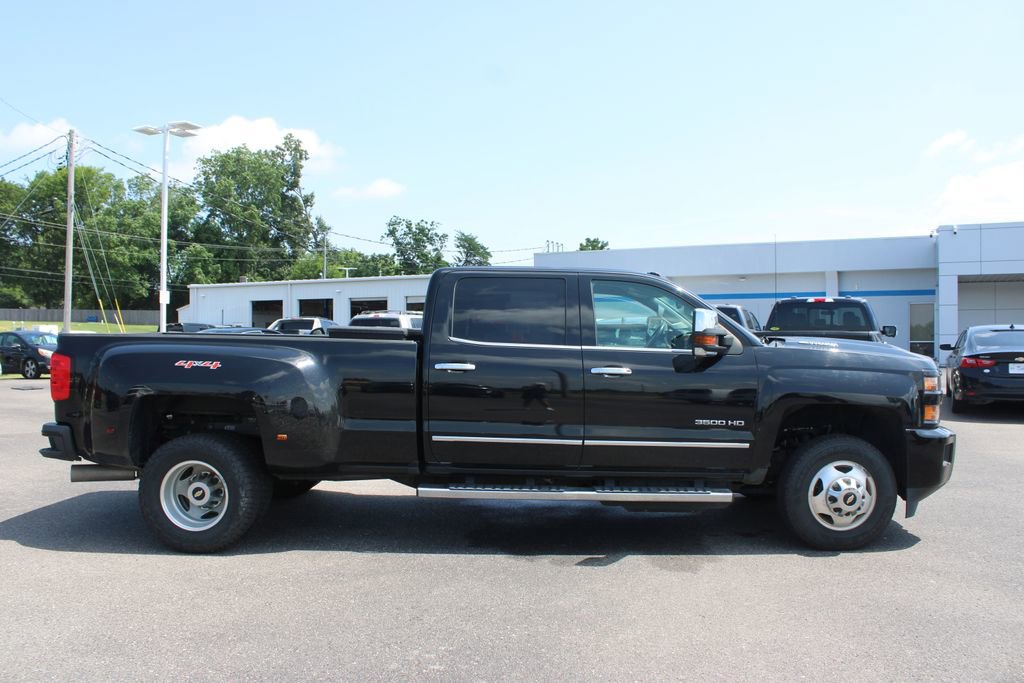 Used 2017 Chevrolet Silverado 3500 LTZ w/ Duramax Plus Package AWD/4WD image 11