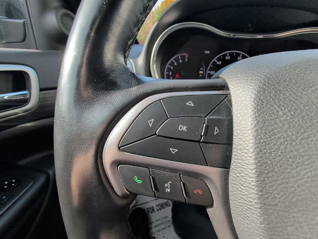 Used 2021 Jeep Grand Cherokee Laredo X image 18