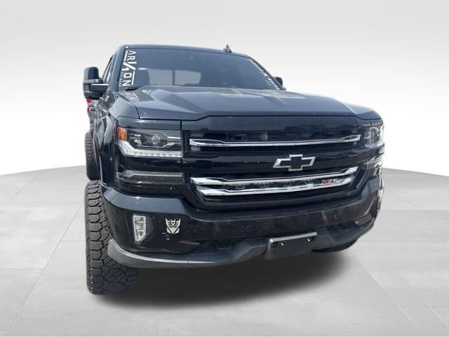 Used 2017 Chevrolet Silverado 1500 LTZ Z71 w/ LTZ Plus Package AWD/4WD image 5
