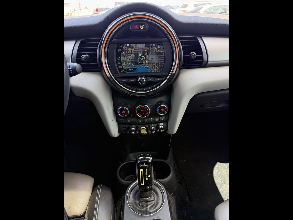 Used 2020 MINI Cooper SE w/ 6.5" Touchscreen Package FWD image 5