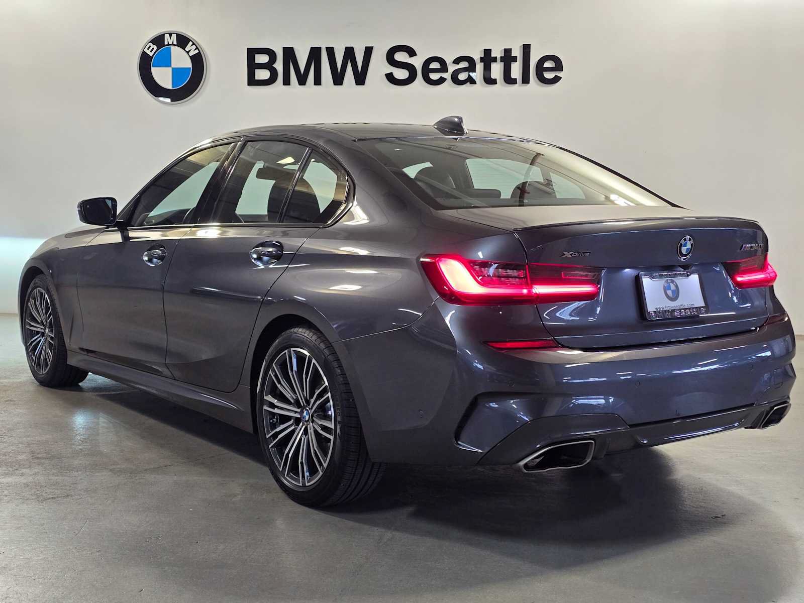 Used 2021 BMW M340i xDrive w/ Premium Package AWD/4WD image 4