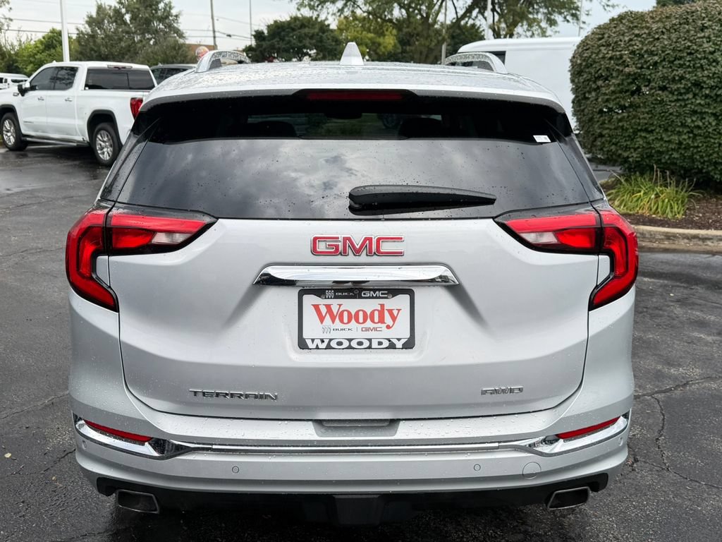 Certified 2019 GMC Terrain Denali w/ Advanced Safety Package AWD/4WD image 9