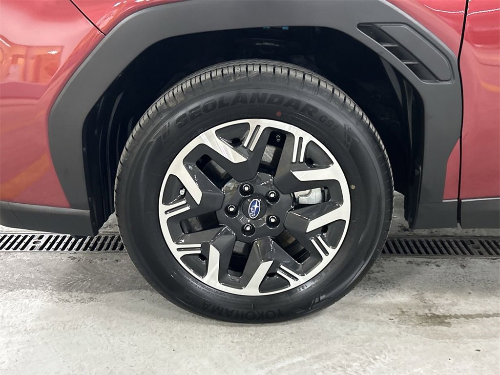 Certified 2025 Subaru Forester Premium image 10