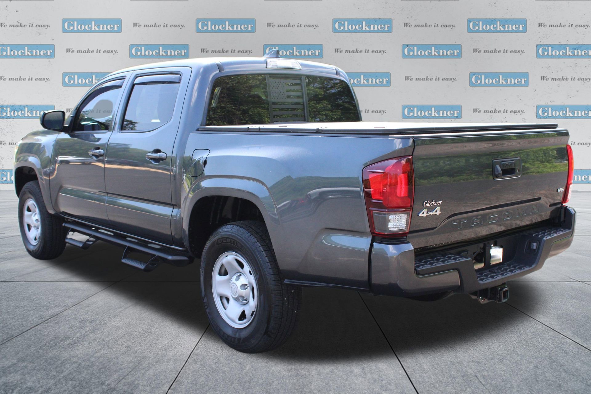 Used 2023 Toyota Tacoma SR AWD/4WD image 8