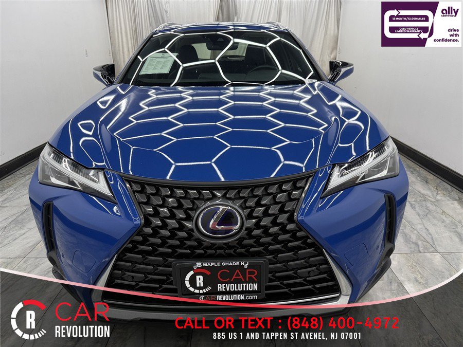 Used 2022 Lexus UX 250h w/ Premium Package AWD/4WD image 2