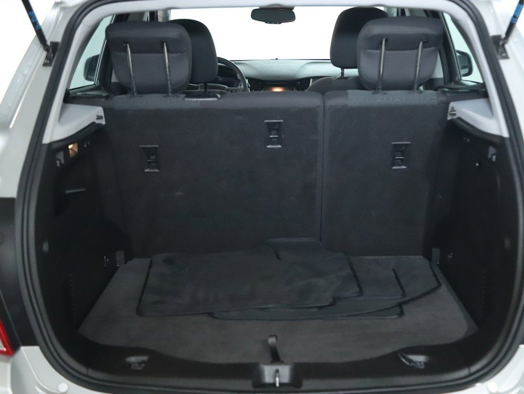 Used 2018 Chevrolet Trax LS image 28