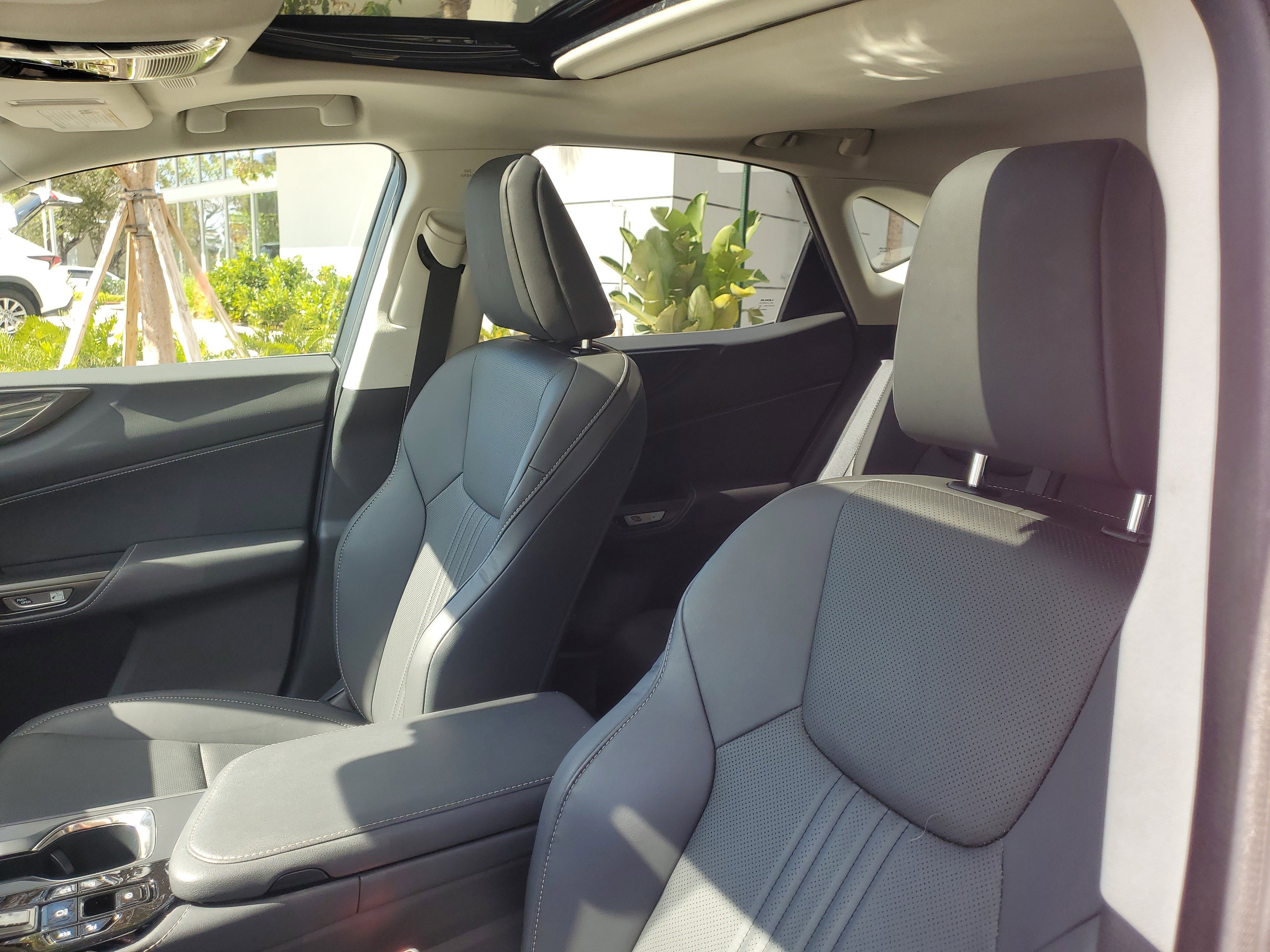 Used 2023 Lexus NX 350 AWD image 17