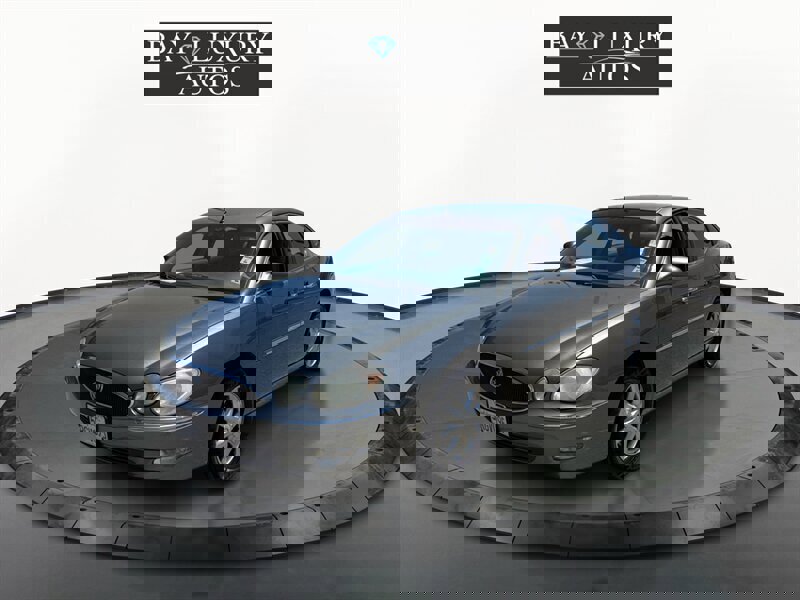 Used 2005 Buick LaCrosse CXL w/ Gold Convenience Package image 1