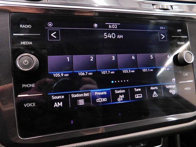 Used 2024 Volkswagen Tiguan S image 35
