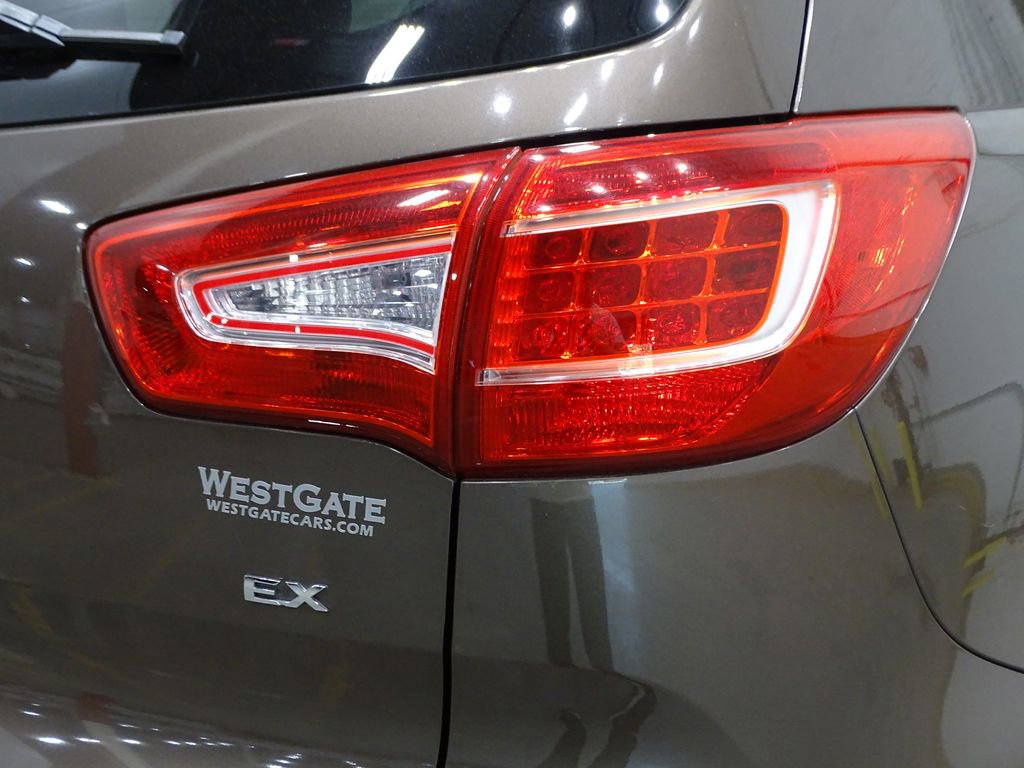 Used 2011 Kia Sportage EX image 31