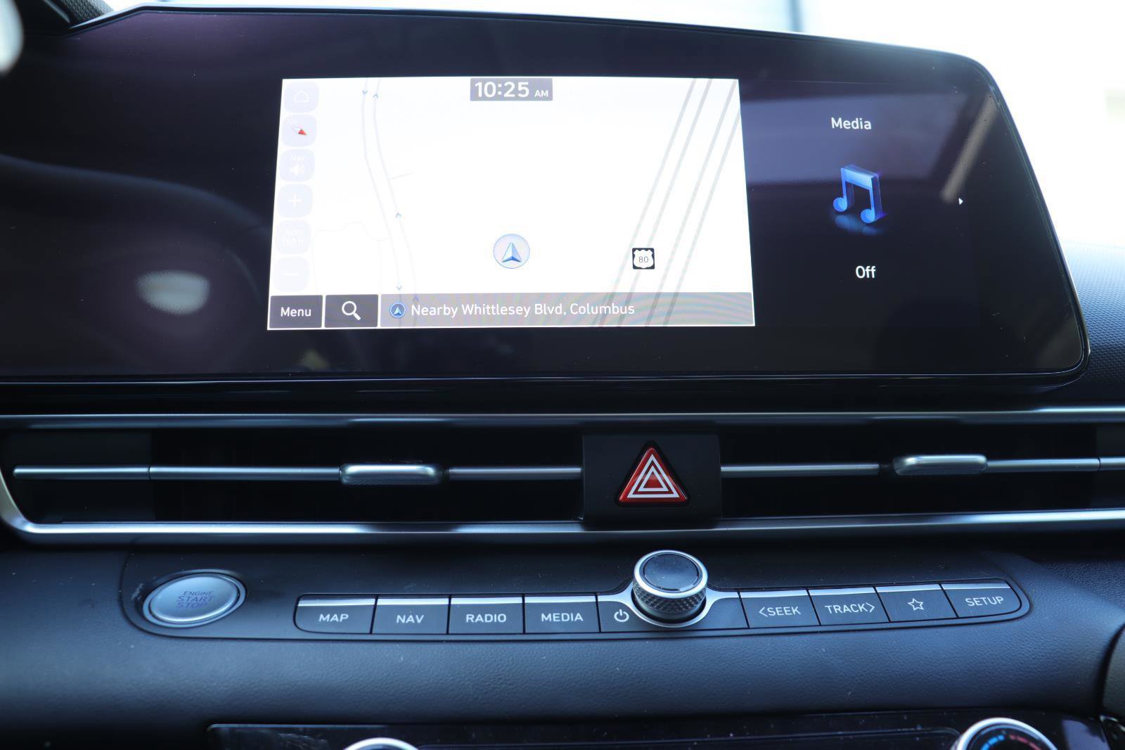 Used 2023 Hyundai Elantra Limited w/ Cargo Package image 29