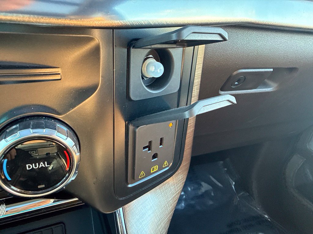 Certified 2024 Ford F150 King Ranch AWD/4WD image 31