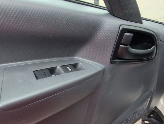 Certified 2024 Chevrolet Low Cab Forward image 19