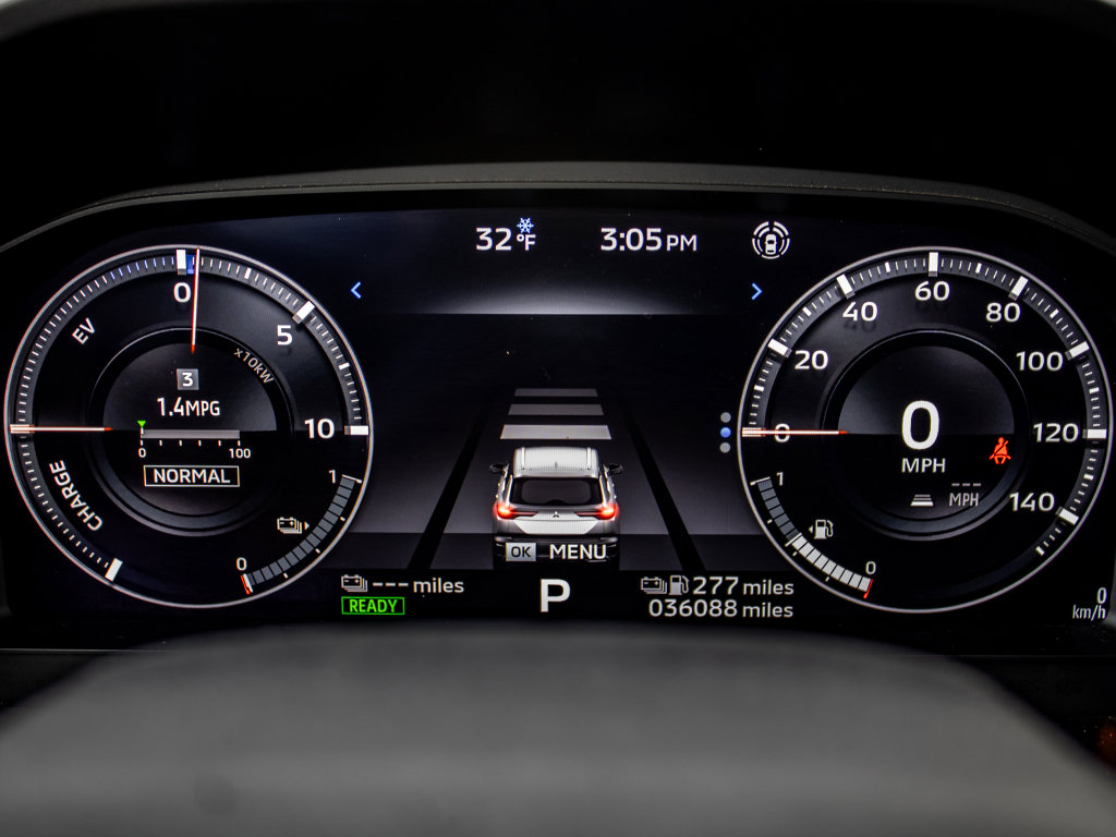 Used 2024 Mitsubishi Outlander SEL image 30