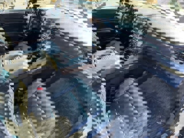 Used 2016 Chevrolet Suburban LT RWD image 20