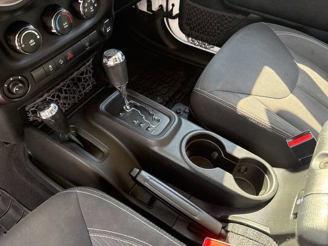 Used 2015 Jeep Wrangler Unlimited Sahara w/ Max Tow Package image 24