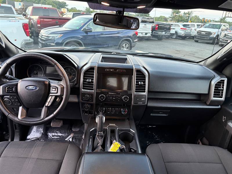 Used 2016 Ford F150 XLT w/ Equipment Group 302A Luxury AWD/4WD image 24