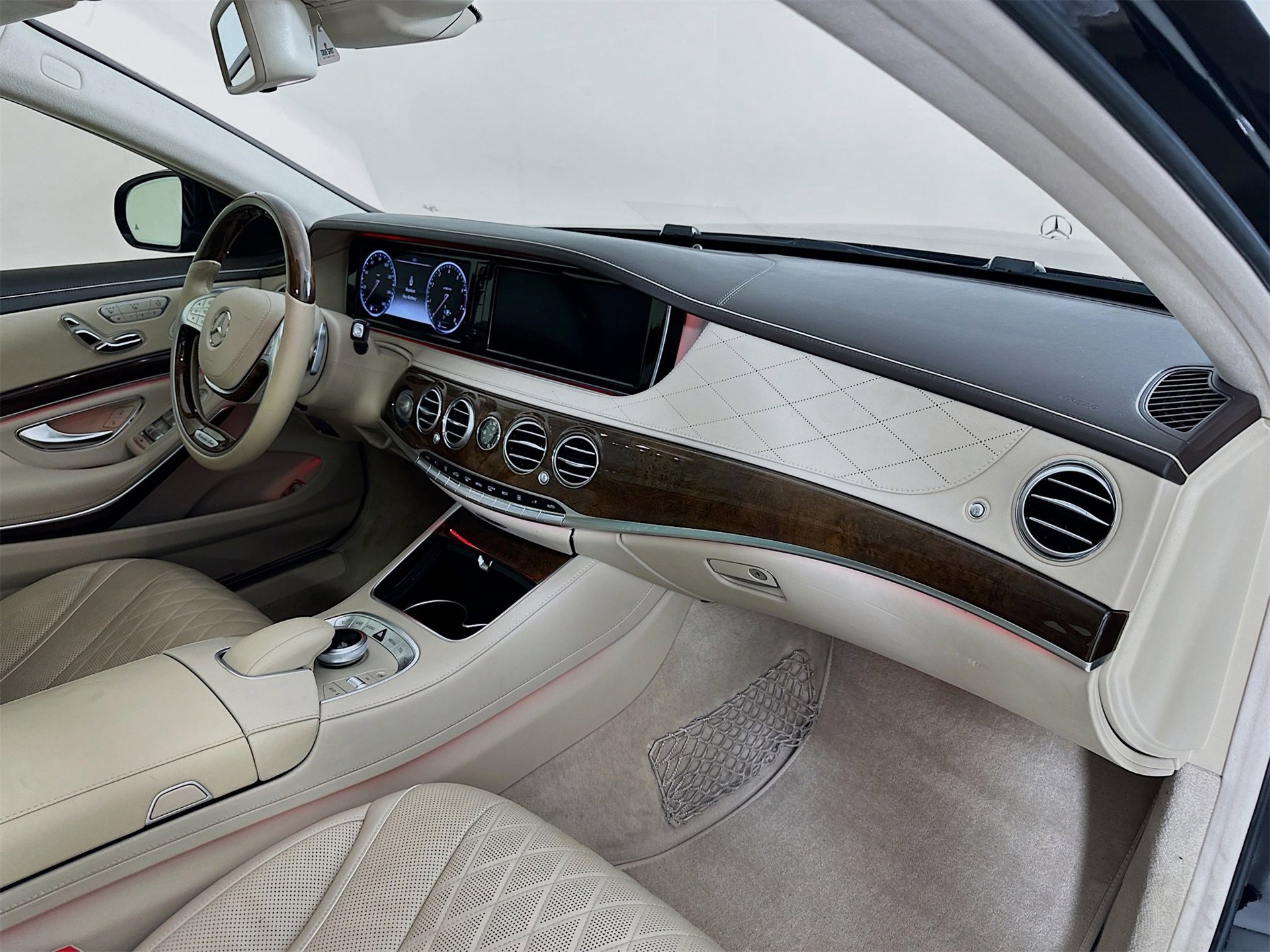 Used 2014 Mercedes-Benz S 550 Sedan image 31