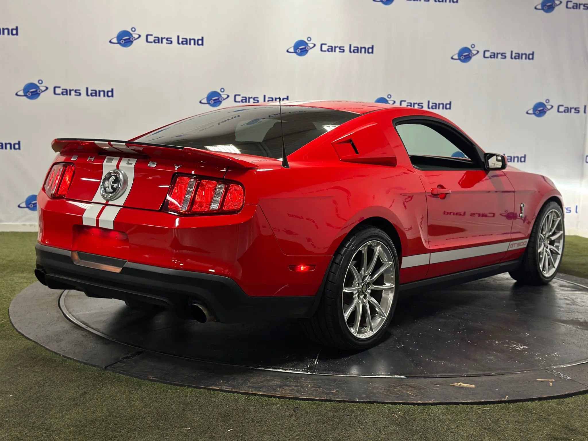 Used 2011 Ford Mustang Shelby GT500 w/ SVT Performance Pkg image 3