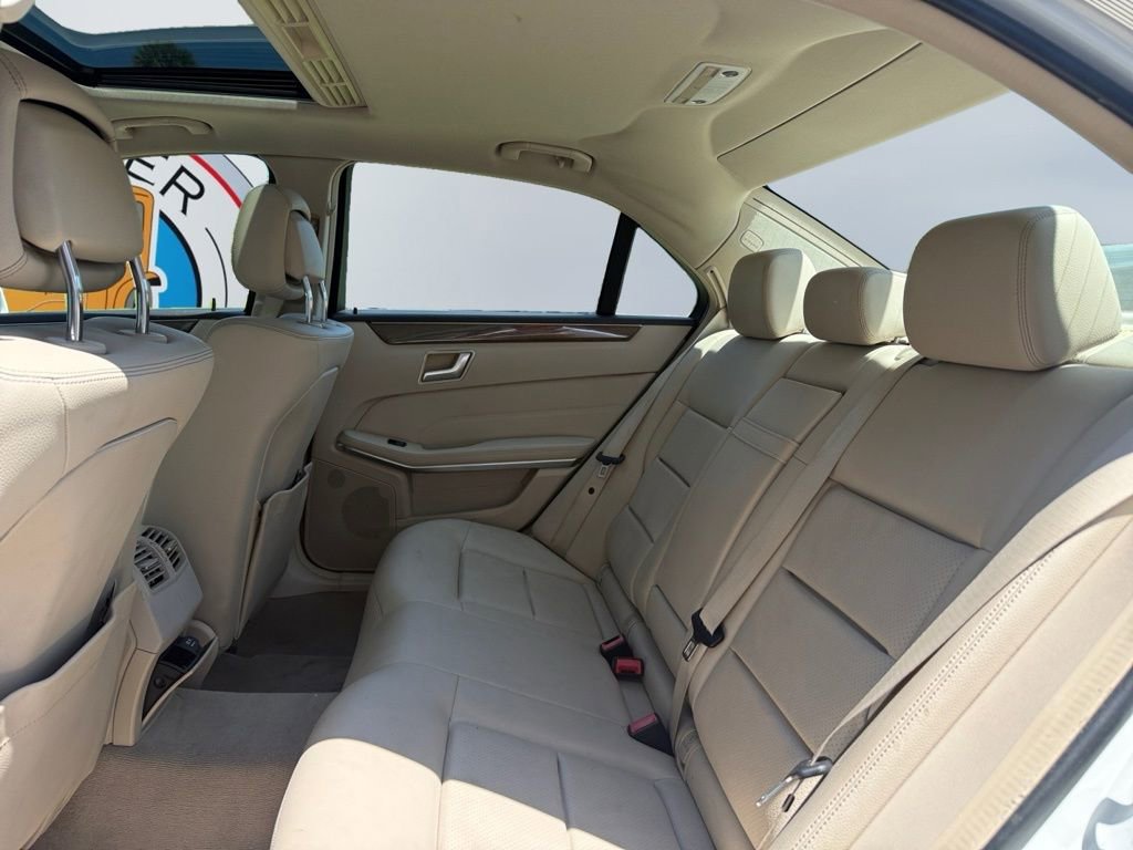 Used 2014 Mercedes-Benz E 350 Sedan image 16